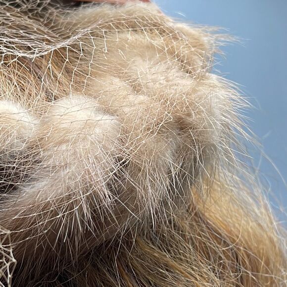 Vintage 1960’s tan  Mink pill box Champagne satin ribbon with veil cage - Picture 3 of 8